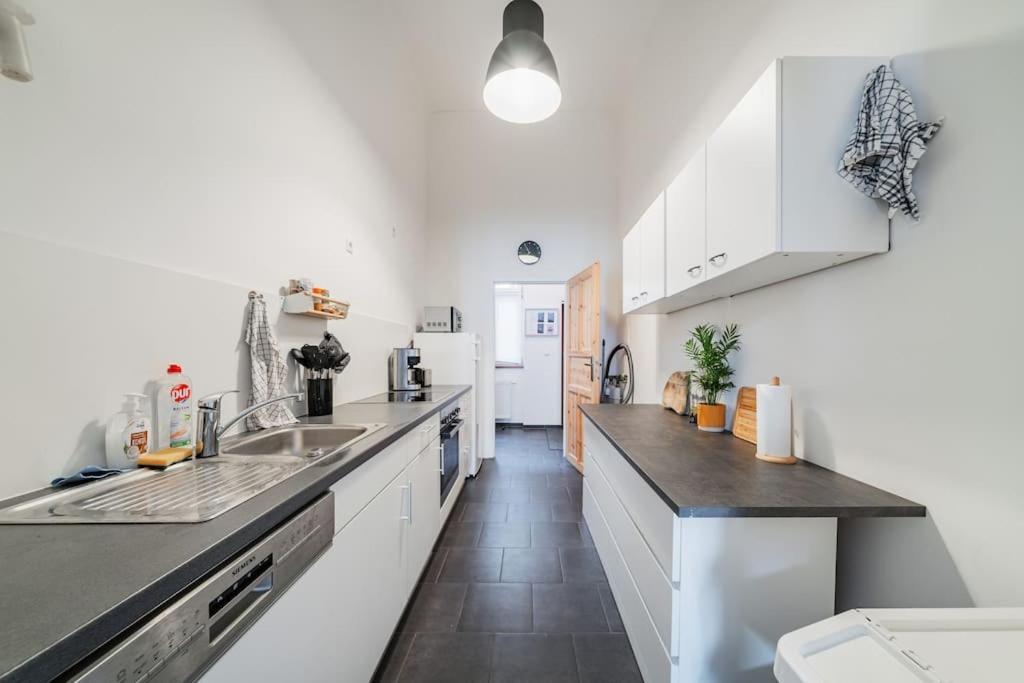 Ferienwohnung 117 M² Near Nussdorferstrasse Wien Exterior foto